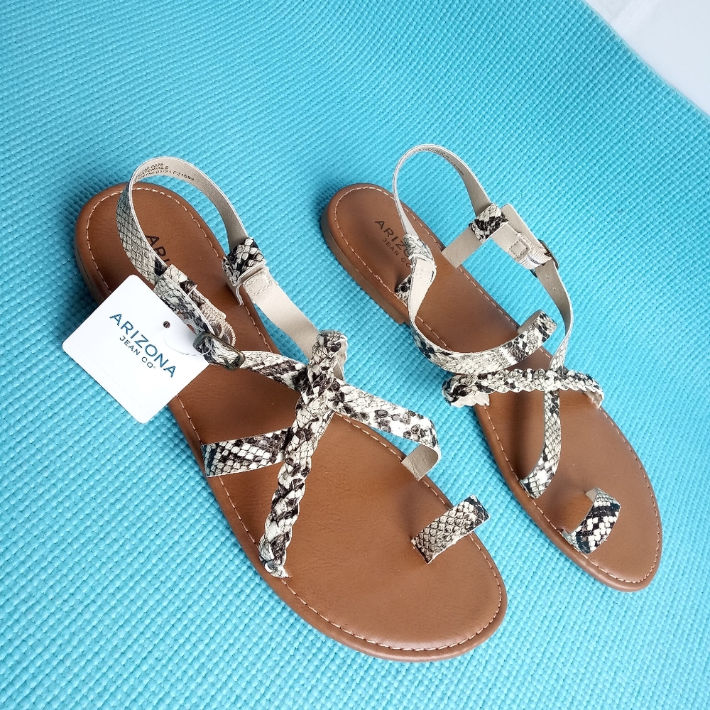 Arizona Jean Co Snakeskin Strappy Flat Sandals - 10